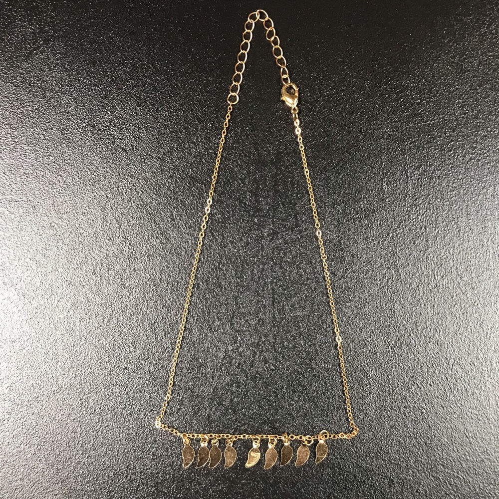 Faux Gold Feather Shape Leaf Charm Choker Necklace